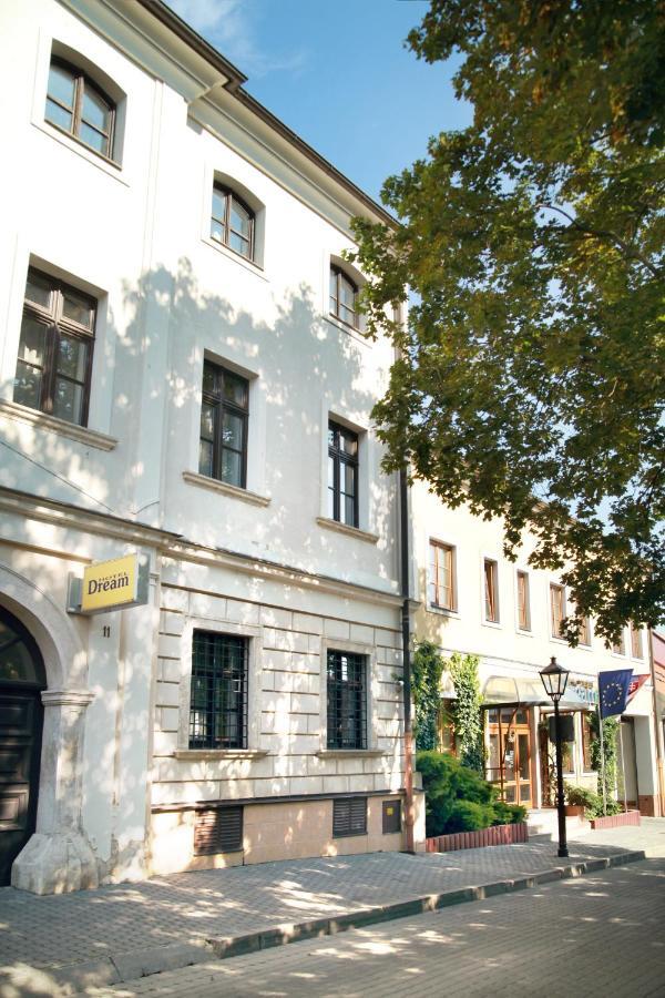 Hotel Dream Τρνάβα Εξωτερικό φωτογραφία