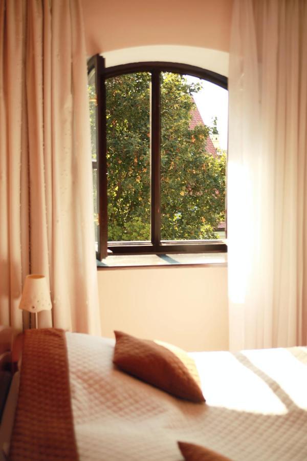Hotel Dream Τρνάβα Εξωτερικό φωτογραφία