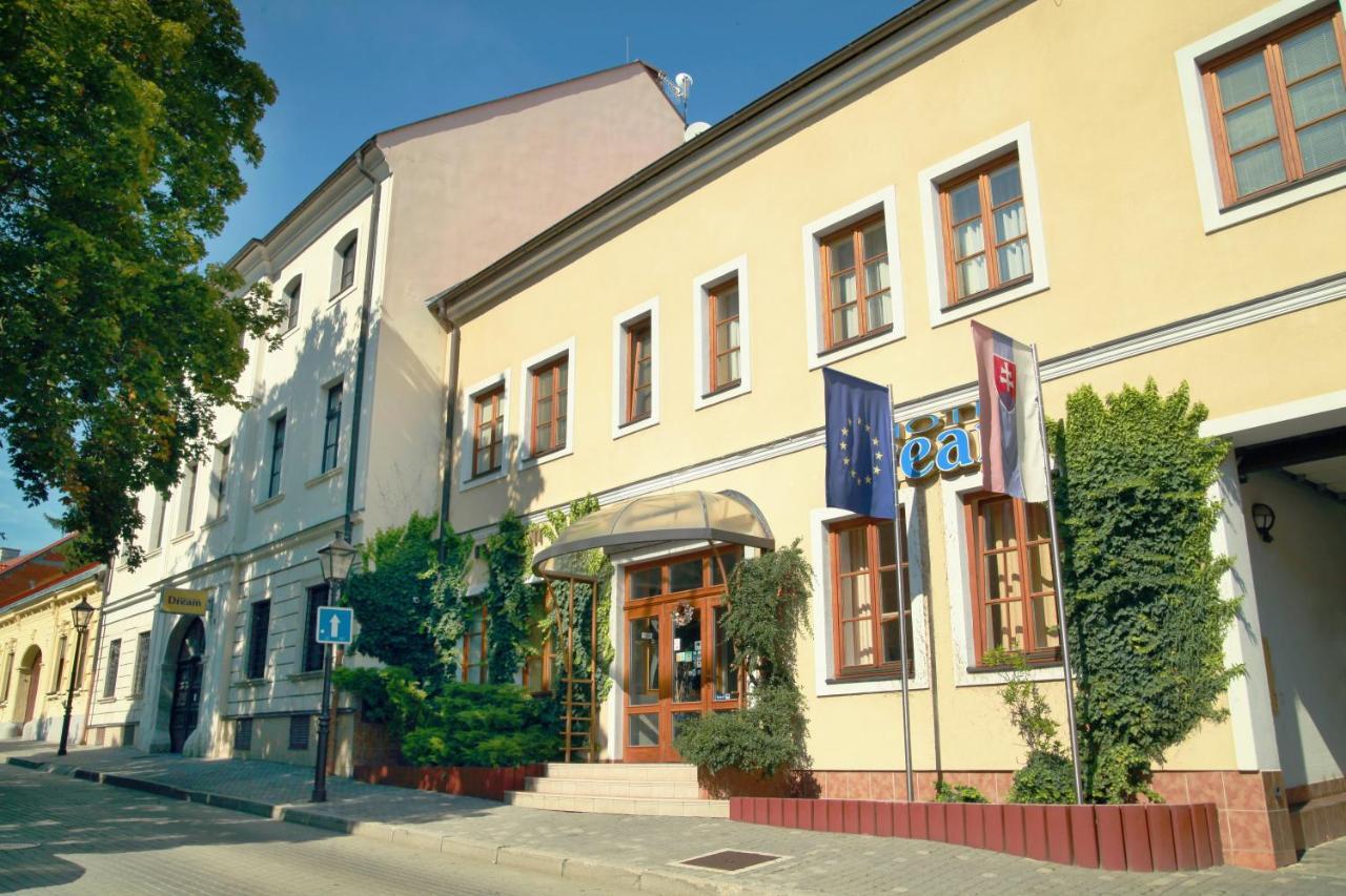 Hotel Dream Τρνάβα Εξωτερικό φωτογραφία