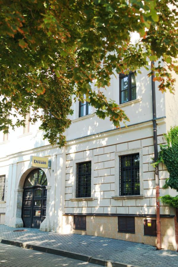 Hotel Dream Τρνάβα Εξωτερικό φωτογραφία