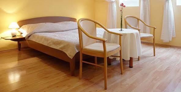 Hotel Dream Τρνάβα Εξωτερικό φωτογραφία